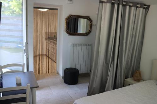 Facilities, Les BRUNS in Saignon