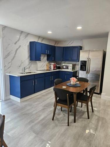 Welcome to our Cozy Apartment in Valrico, USA