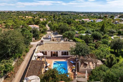 The Quinta Retreat Portugal, August 29- 3rd September 2025 Yoga & Sound Therapies 5 Day Retreat Mess in Vale de Eguas