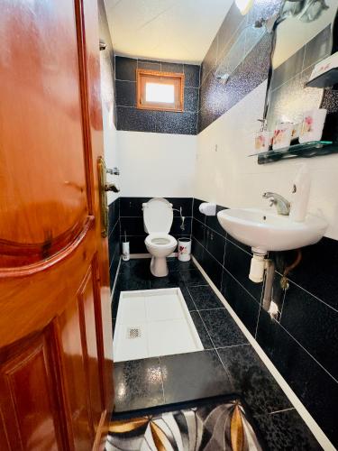 Cosy flat with rooftop Cosy flat with rooftop