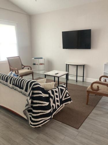 Delightful 3-bedroom house in Bradenton #1 of 2 in Bradenton, USA