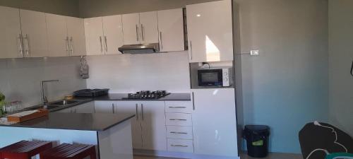 廚房, Prasad Apartments in 拉巴薩