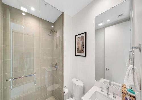 Expansive 3 Bedroom Stunning Apartment in Los Angeles, USA