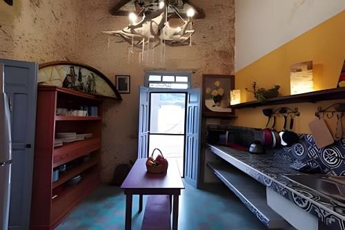 Galeria de Arte Casa Morada en el corazón del centro in Mérida, Mexico