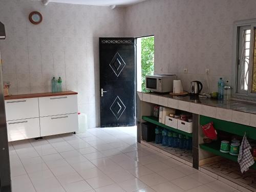 Kitchen, White House in Ziguinchor