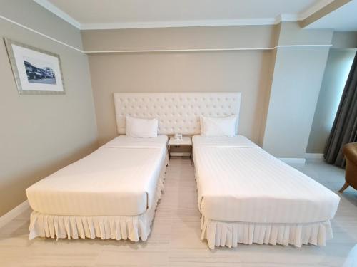 Chaisaeng Palace Hotel Chaisaeng Palace Hotel