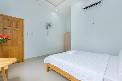 Hoàng My Villa - 12 phòng ngủ - Free Bida Karaoke Thang máy