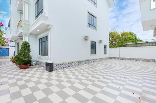 Hoàng My Villa - 12 phòng ngủ - Free Bida Karaoke Thang máy