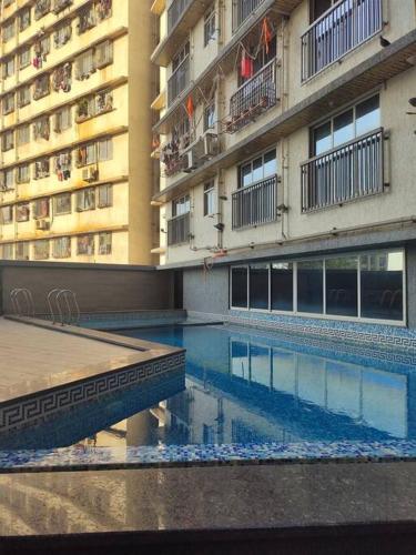 City Homes Pearl Apartment in فيكرولي الغربية