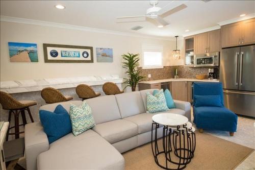 The Rod and Reel Resort Grand Suite 6 thumb 4