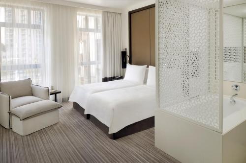 2 twin beds