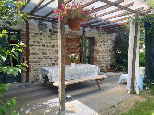Varanda/terraço, Ancienne bergerie in Olloix