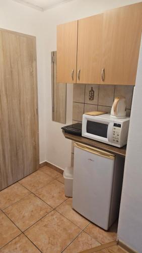 virtuve, Apartmány Súľov 183 (Apartmany Sulov 183) in Súľov-Hradná