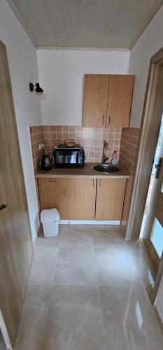 virtuve, Apartmány Súľov 183 (Apartmany Sulov 183) in Súľov-Hradná