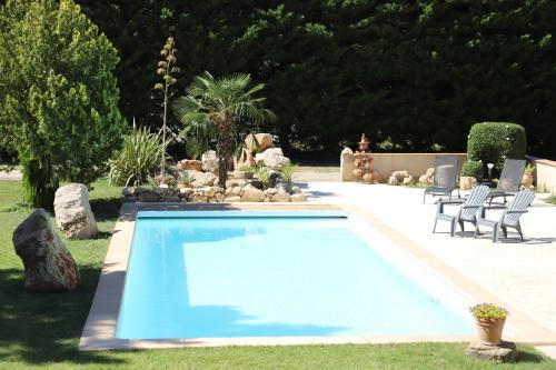 Duplex de charme au coeur de la Provence. 1