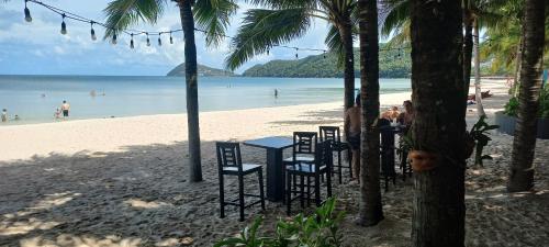 Khem Beach Hotel - 해변
