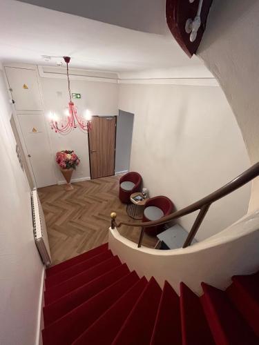 Hotel Angleterre - image 9