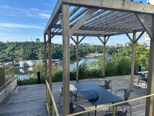 Facilities, Newly built bright apartment, close to everything If you want to visit Stockholm, you will find the  in Nacka