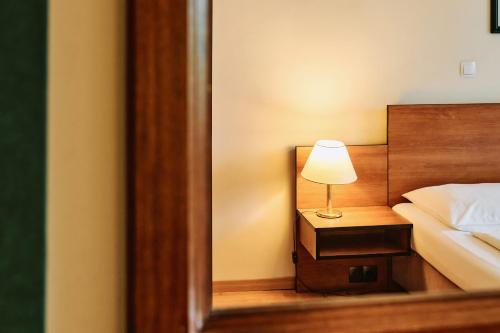 Double Room image 10