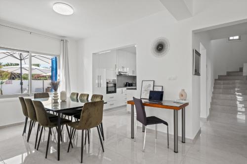 Adamante Luxury Villa by Nomads, Pegeia (fotografie 7)