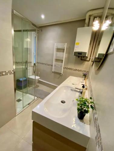 HabitacióN en apartamento con zonas comunes compartida HP, Bilbao (foto 9)
