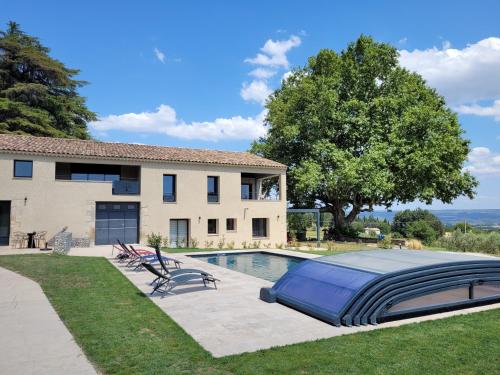 Hotelli välisilme, la bastide de l'adrech in Manosque