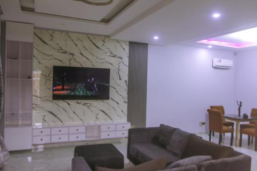 Facilities, Stunning 3-Bed House in Lagos in Lagos