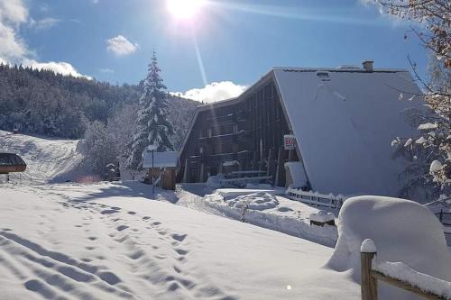 L'étoile des neiges Studio confort pour 4 personnes (L'etoile des neiges Studio confort pour 4 personnes) in Montclar