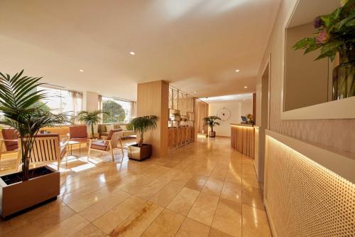 Sercotel Hotel Zurbarán - image 9