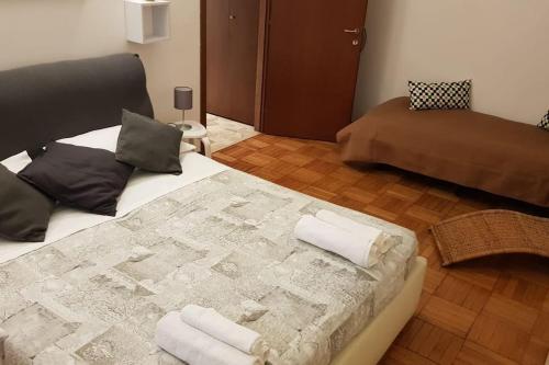 Air Bonghin Milano Accursio, Mediolan