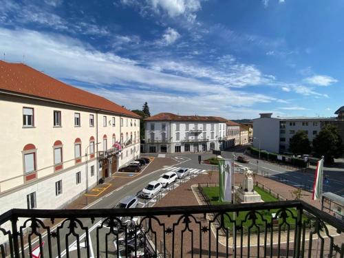 FIREFLY BAY FLAT - cozy apartment a few steps from Lake Maggiore