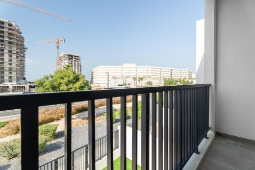 parveke/terassi, Nasma Luxury Stays - Luxurious Beachside Villa with Private Patio in Ras Al-Khaimah