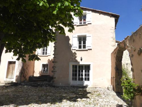 Bejárat, Les gîtes du château (Les gites du chateau) in Thoard