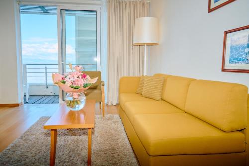 Suite with Sea View image 9