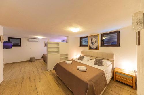Apartments Dane – Trogir, MD