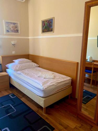 Pető Apartman - main image