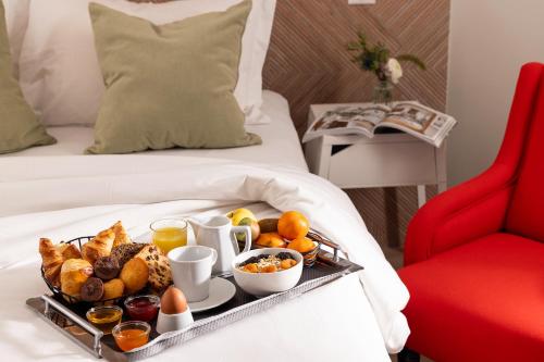 Food and beverages, Hotel des Mines in Pantheon - Notre Dame