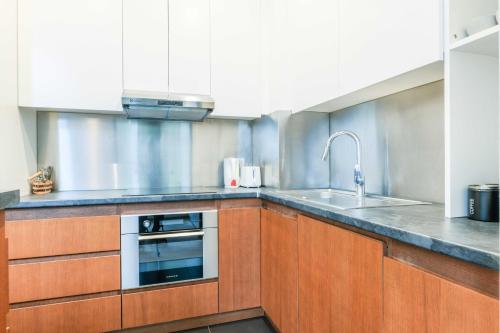 Newly renovated Loft  Bastille - image 7