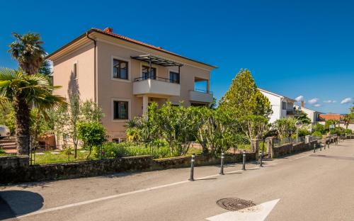 A szálláshely kívülről, Apartments Katja in Njivice