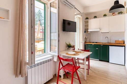 TheKeyStudio, Viva ITALIA con giardino, in 2 minuto dal mare, Bordighera