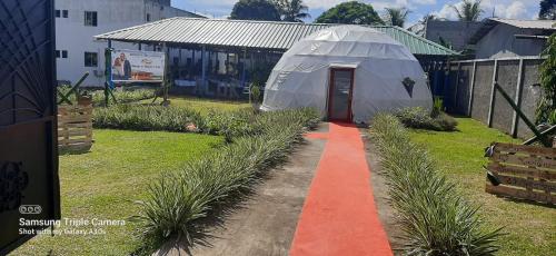 ALÛK Palace (ALUK Palace) in Libreville