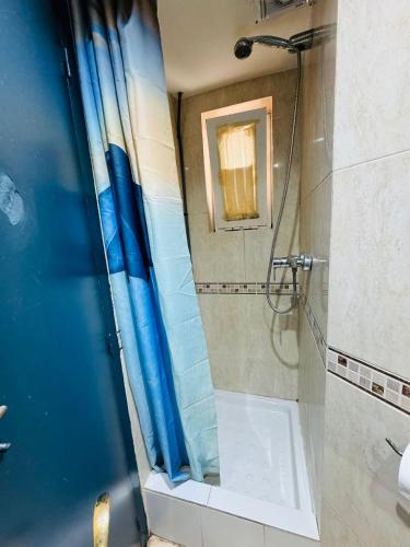 Hostal Mont Thabor - main image