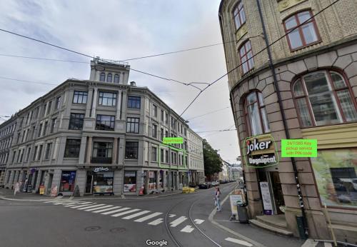 Classical 3 bedroom, 2 bath, minutes from Royal Palace, Main Shopping Street, Restaurants & Downtown, Oslo (Foto 3)