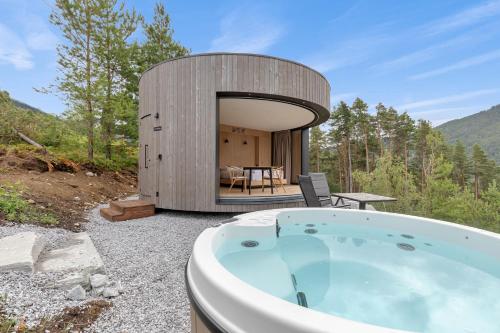 Hot tub, Sogndal Fjordpanorama- The Panorama View 2 in Sogndal
