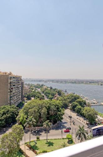 VESTA - Luxury Nile View APT - 2BR - Maadi (II) - image 5