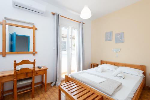 Aratos Hotel - image 8
