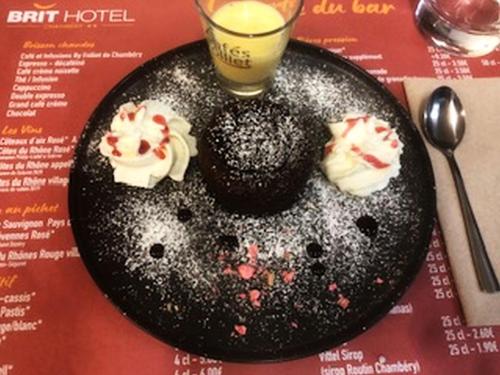 Brit Hotel Chambery - image 11
