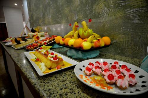 纳马猎鹰星级酒店