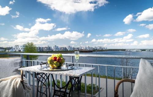 נוף חוץ, Utkiek in אולפניטז