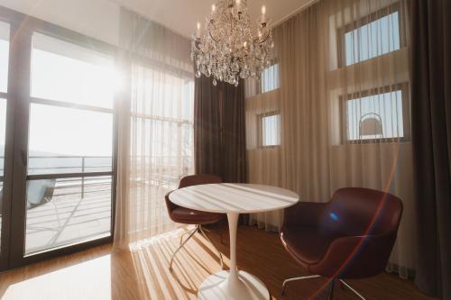 Boutique-Hotel maison 41 - Adults Only - Tap to explore photos